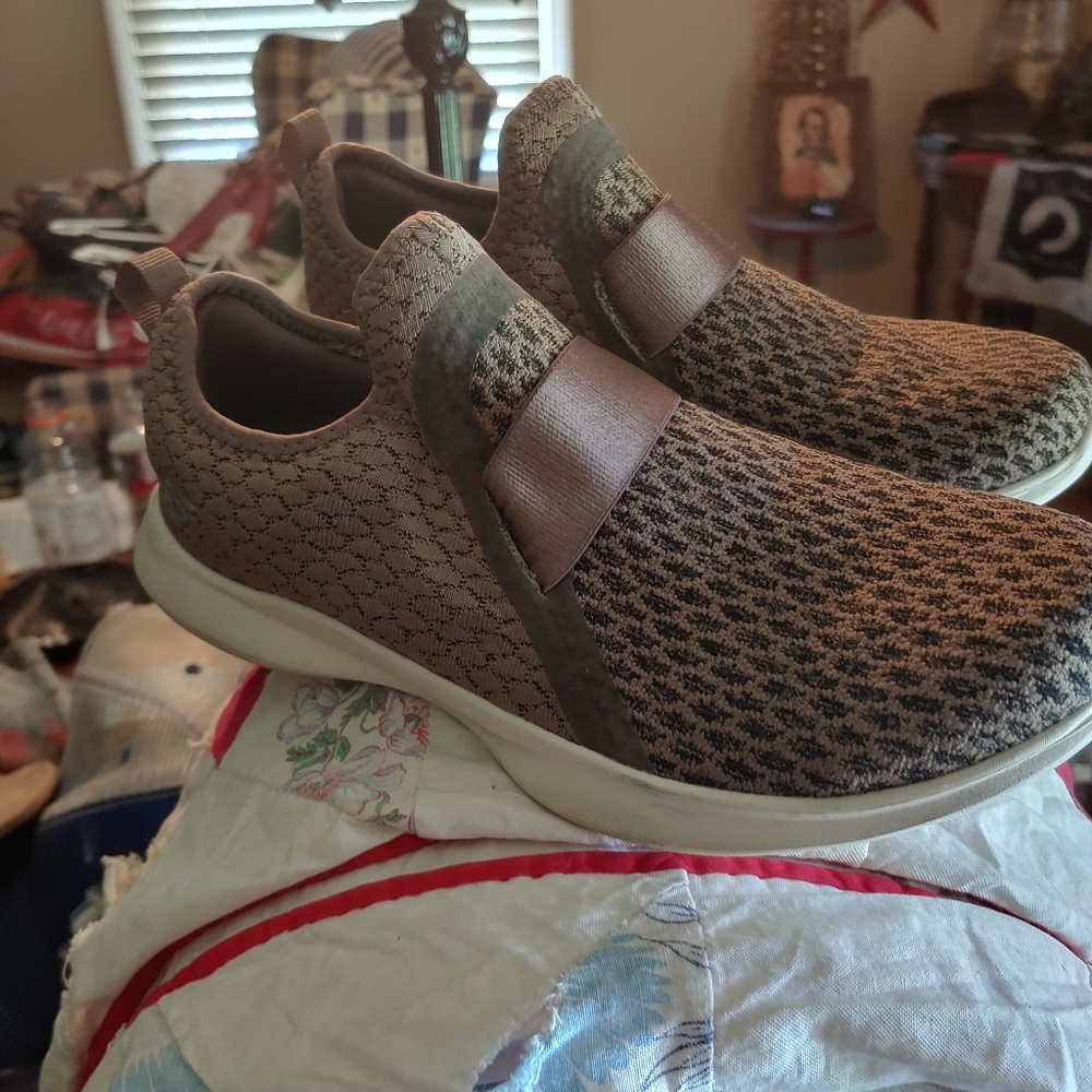 Work out womens tennis shoes